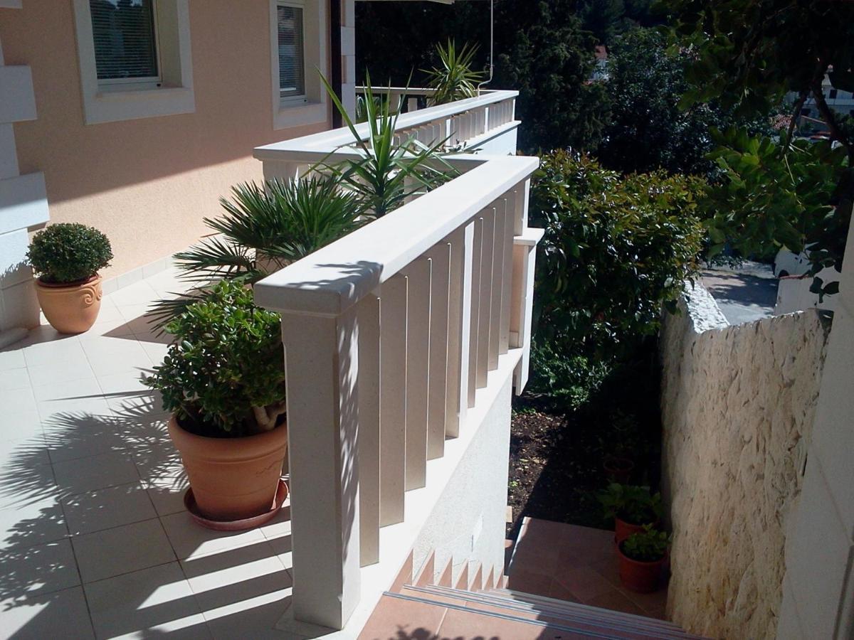 Apartments Jani Hvar Town Extérieur photo