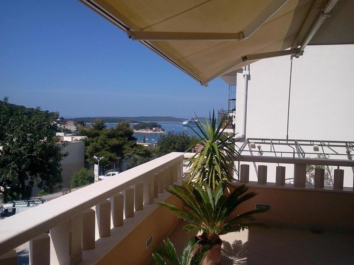 Apartments Jani Hvar Town Extérieur photo